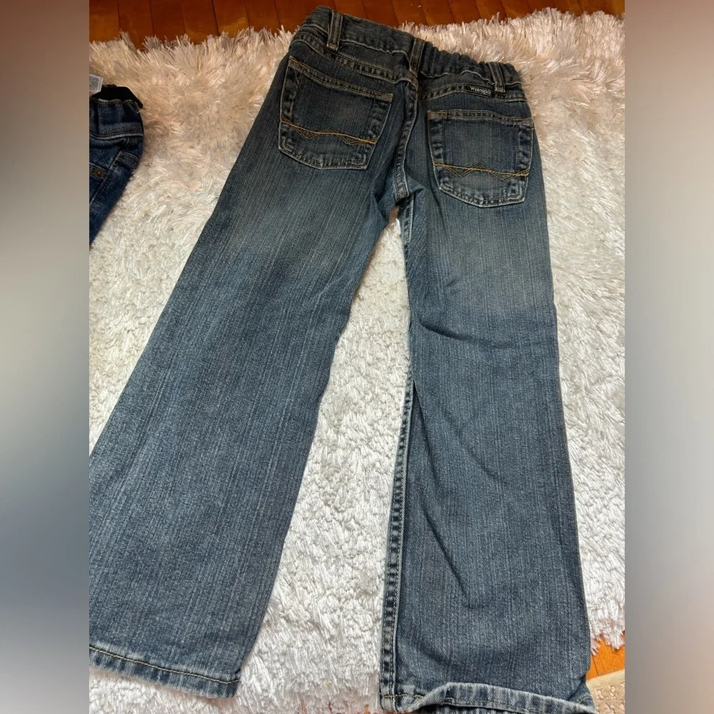 Lot of 3 pair of kids jeans.  Includes two pair of size 6 & a pair of size 7. - Picture 3 of 15